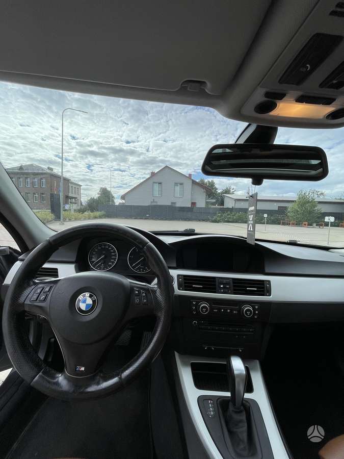 BMW 320, 2.0 l., Универсал