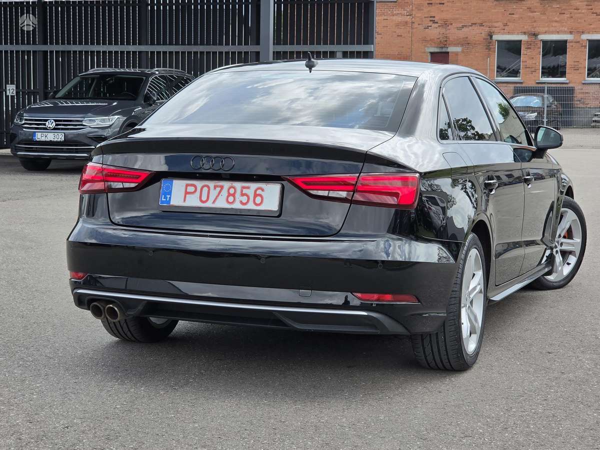 Audi A3, 2.0 l., Седан