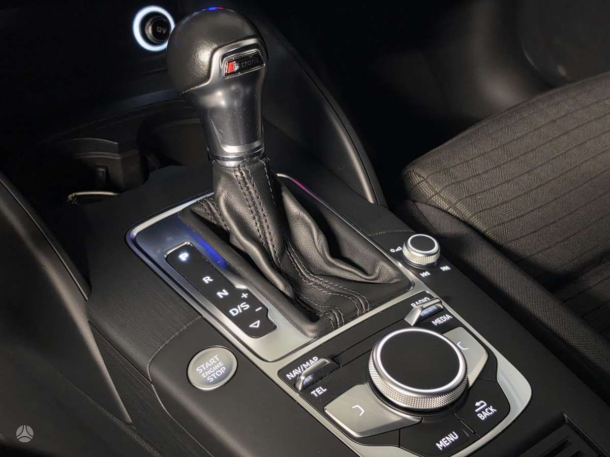 Audi A3, 2.0 l., Седан