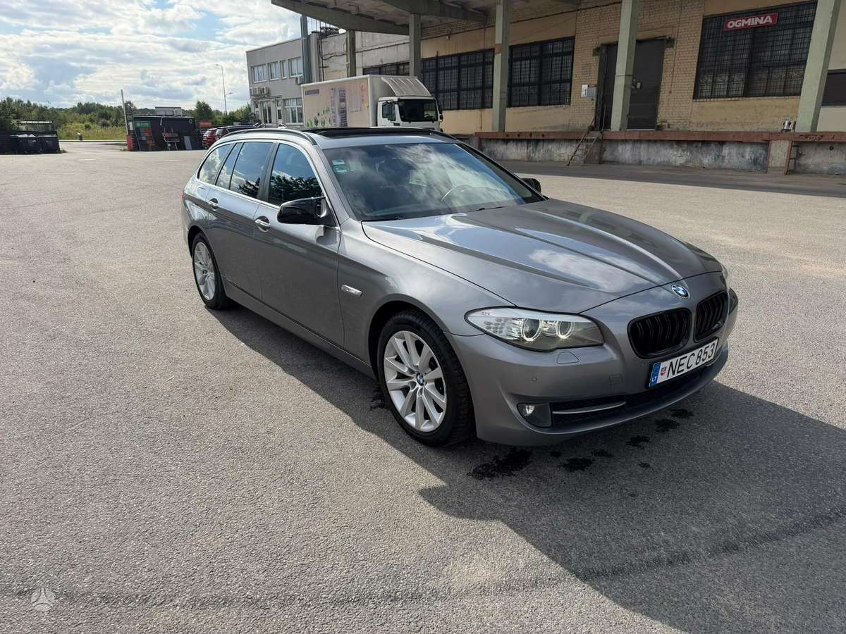 BMW 520, 2.0 l., Универсал