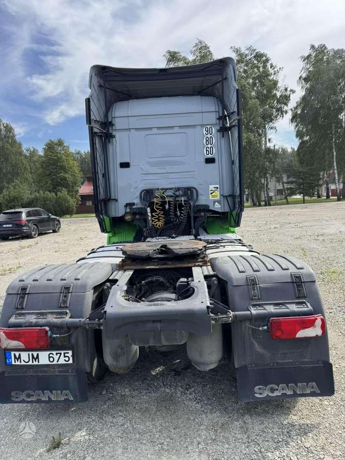 Scania R450, double sleeper