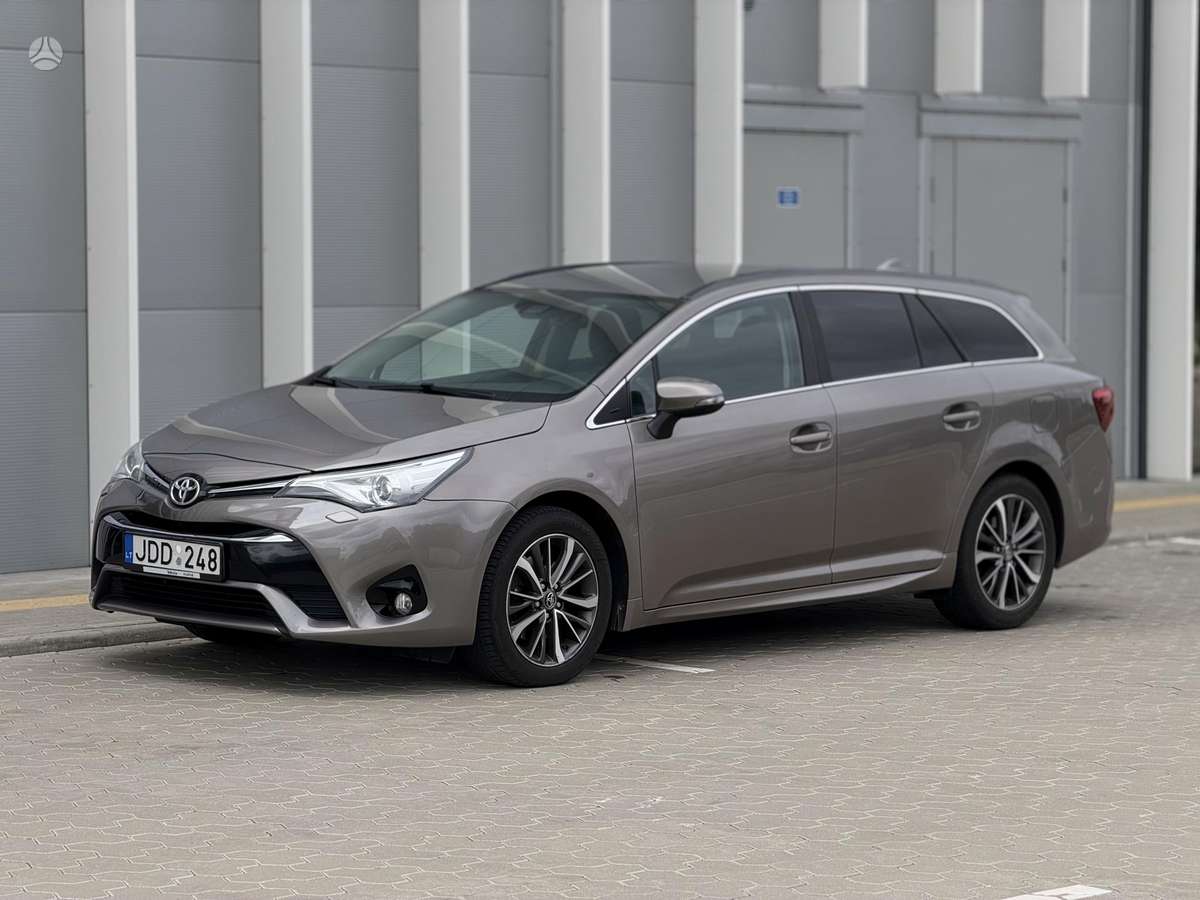 Toyota Avensis, 2.0 l., Универсал