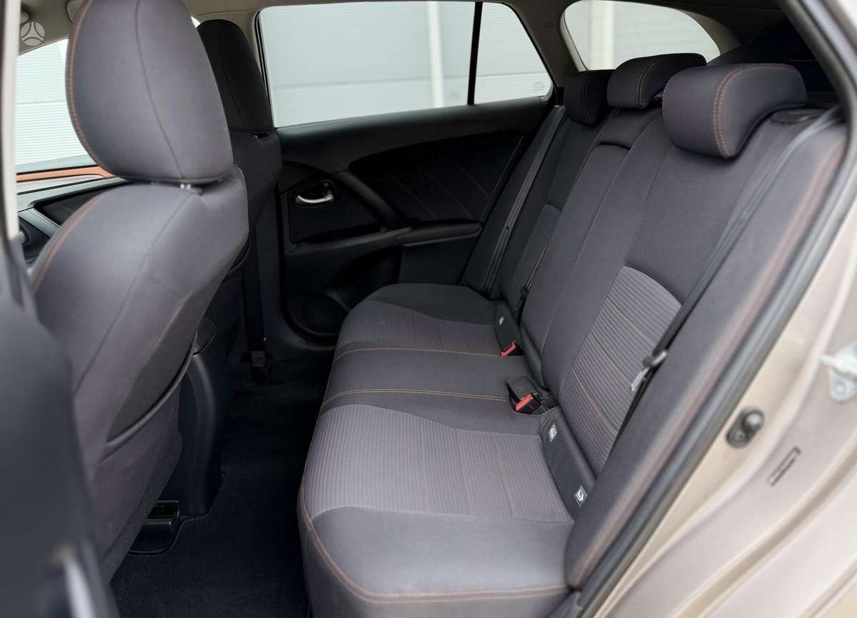 Toyota Avensis, 2.0 l., Универсал