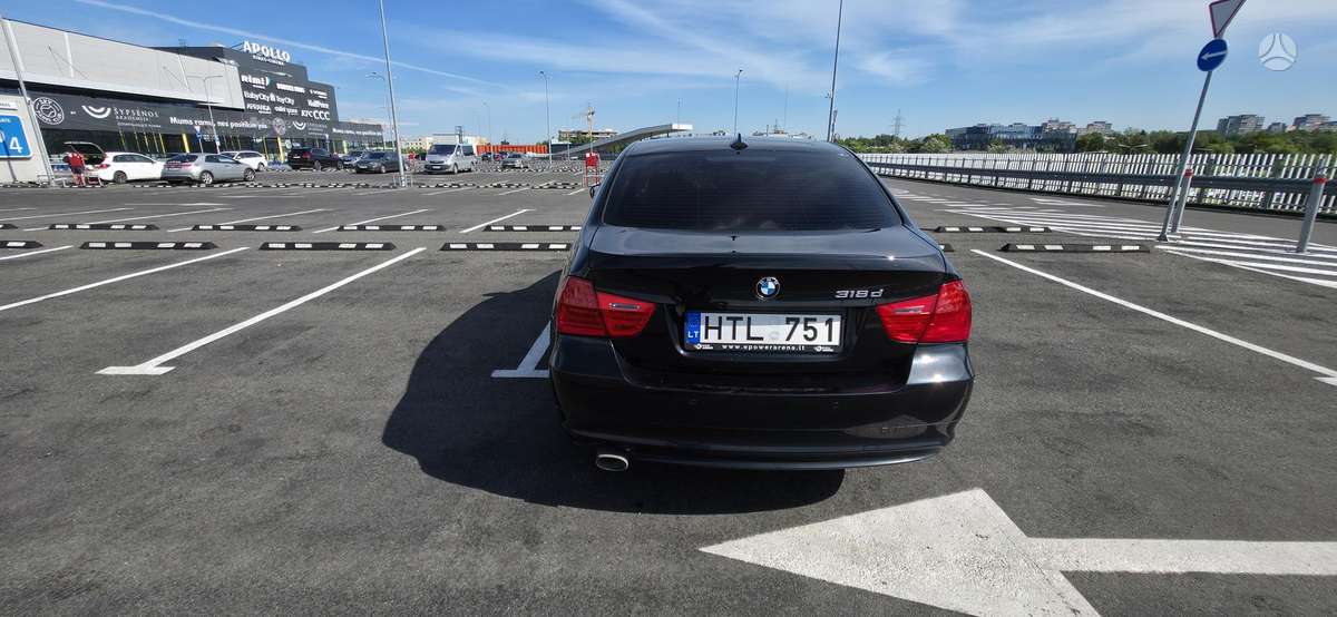 BMW 318, 2.0 l., Седан