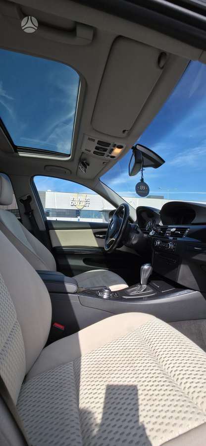 BMW 318, 2.0 l., Седан