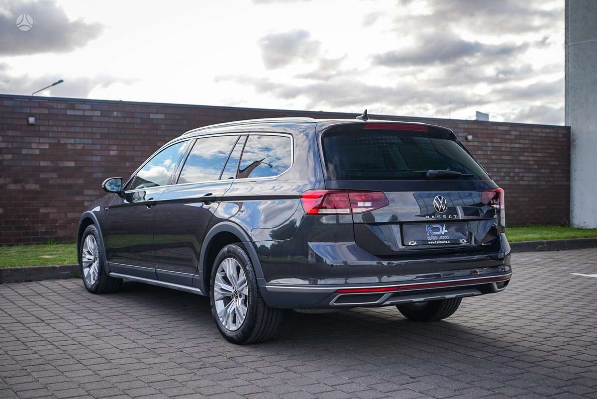 Volkswagen Passat Alltrack - 8