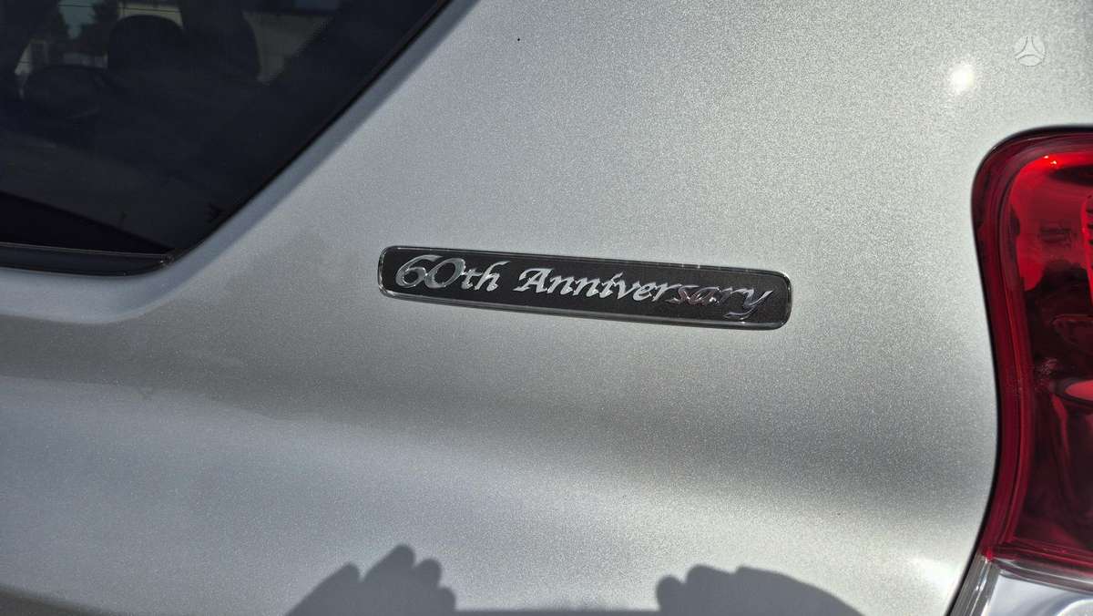 Toyota Land Cruiser - 3