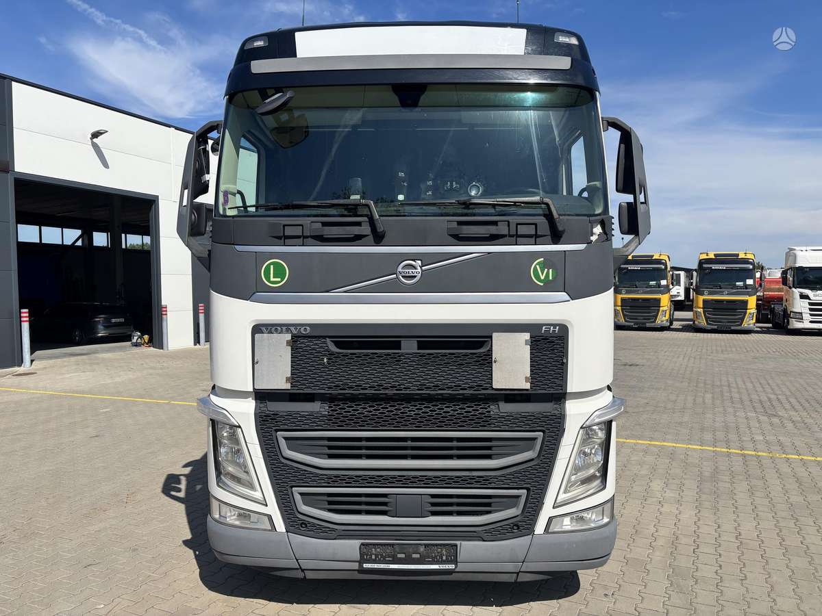 Volvo FH 460, double sleeper