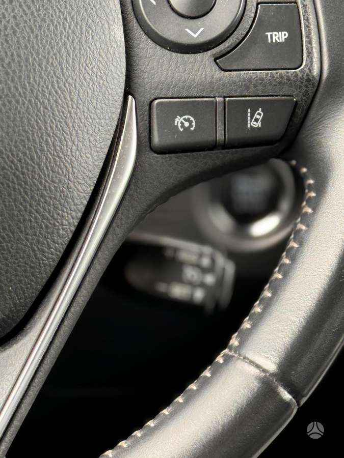 Toyota Auris, 1.6 l., hatchback
