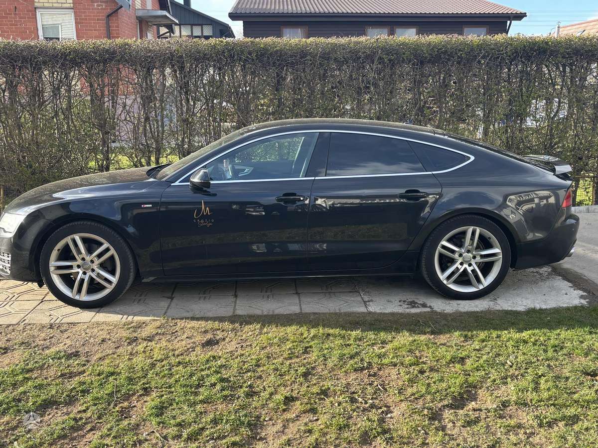 Audi A7, 3.0 l., Седан