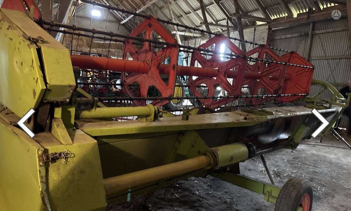 Claas 106, combine harvesters