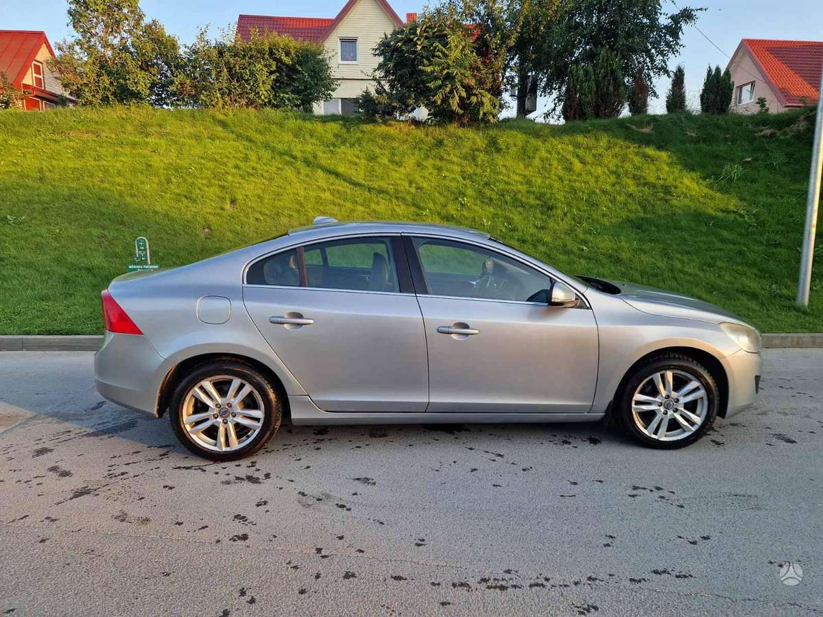 Volvo S60 - 7