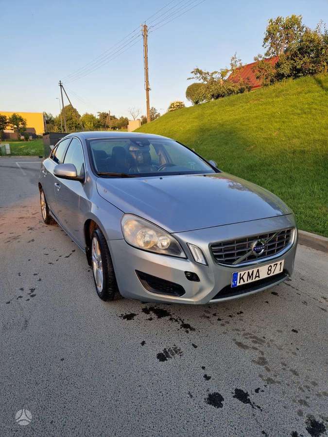 Volvo S60 - 2