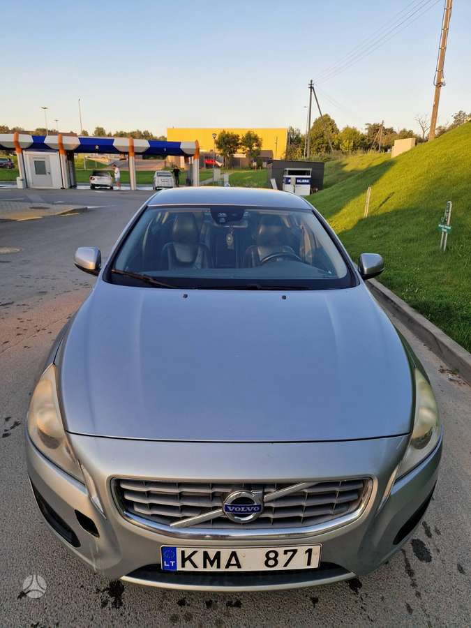 Volvo S60 - 4