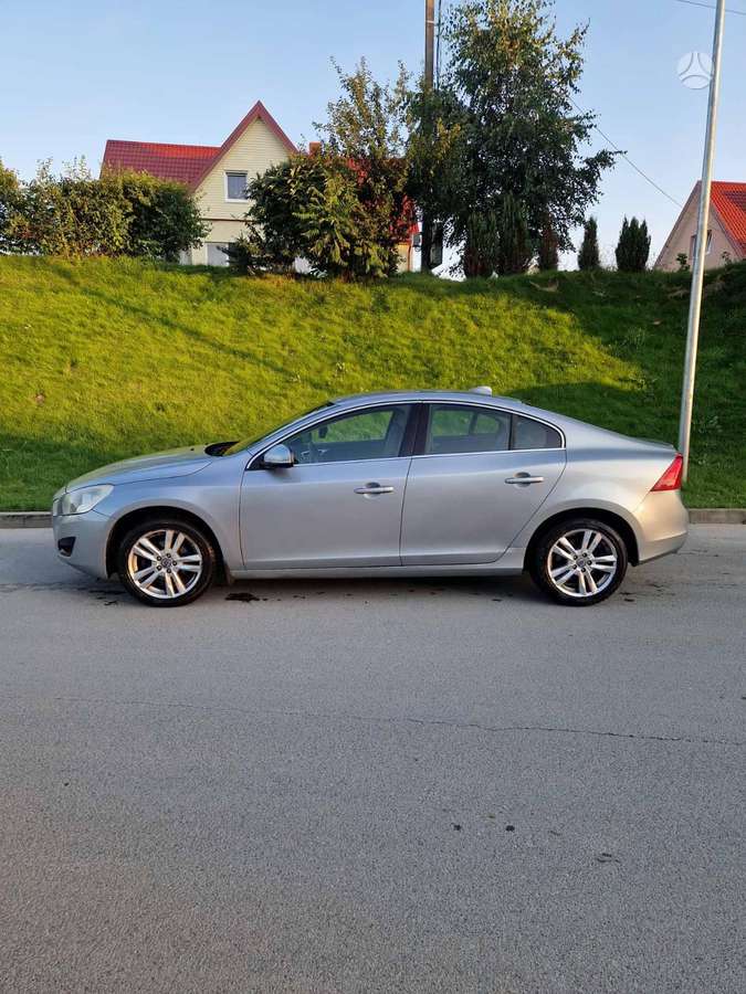 Volvo S60 - 8