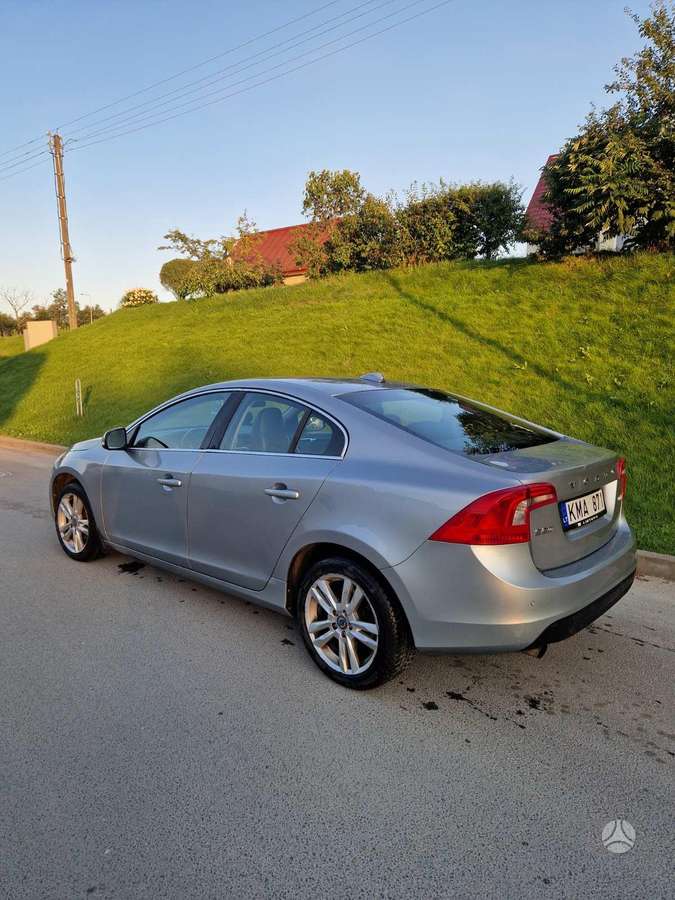 Volvo S60 - 12