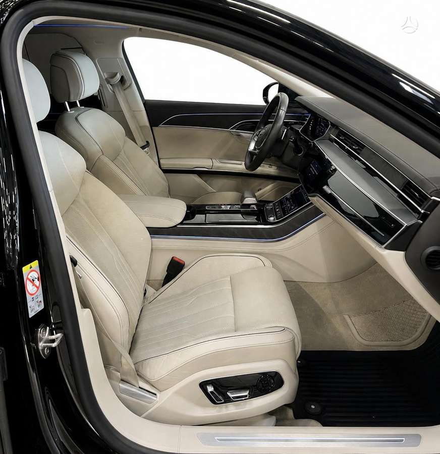 Audi A8, 3.0 l., Седан