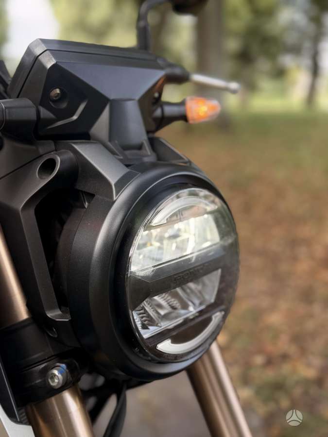 Honda CB 125cc, street / classic