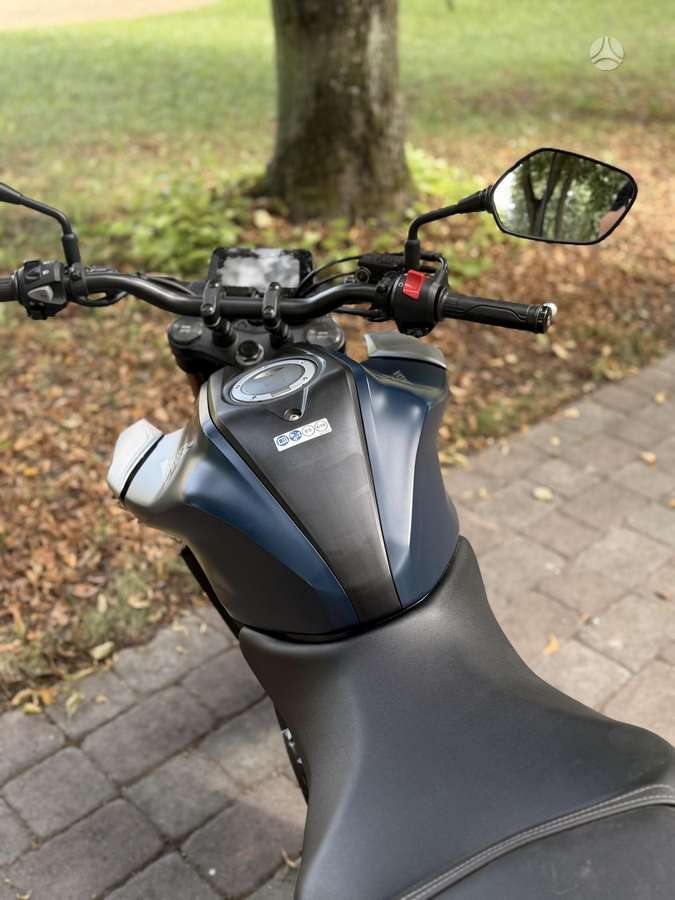Honda CB 125cc, street / classic