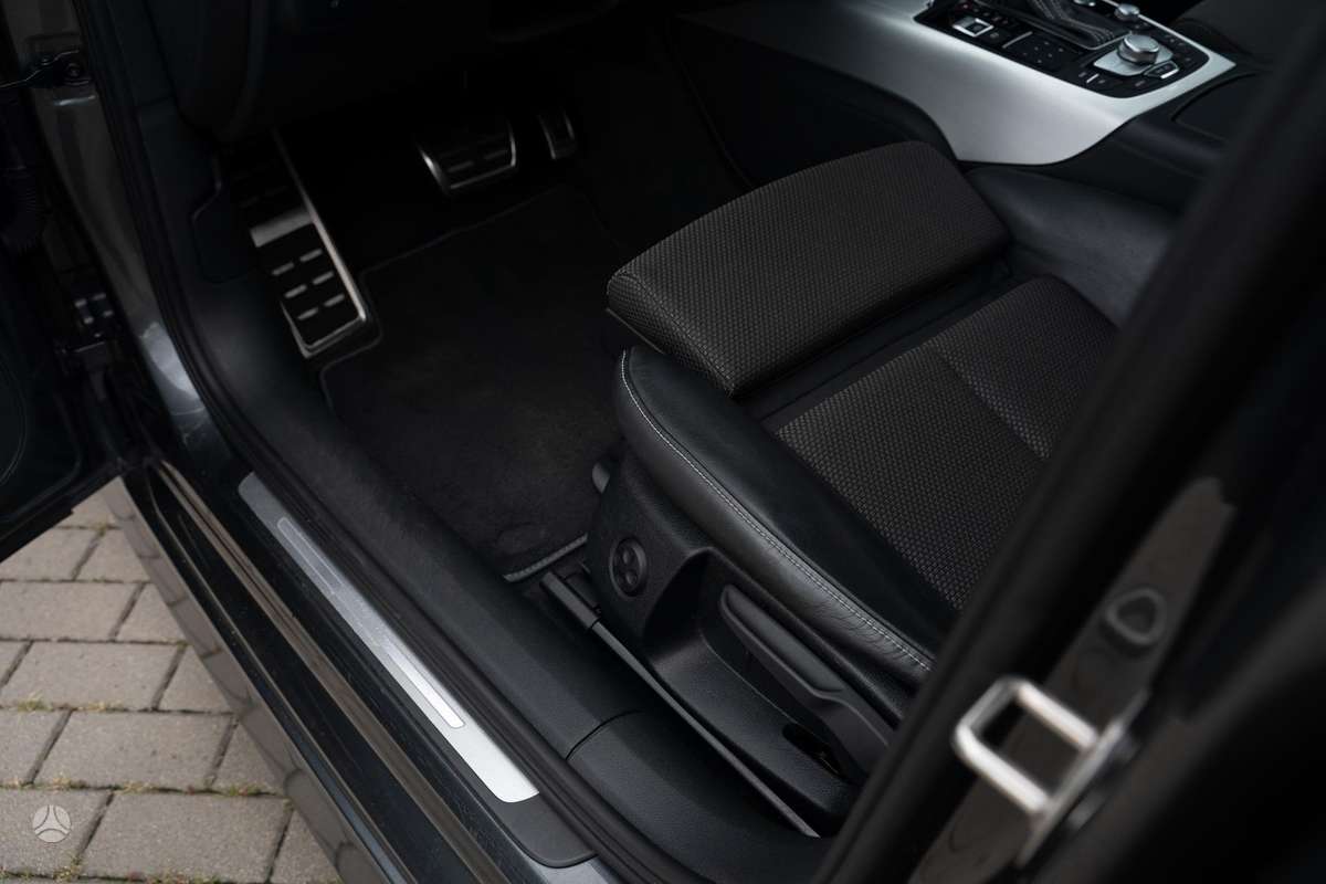 Audi A6, 2.0 l., universalas