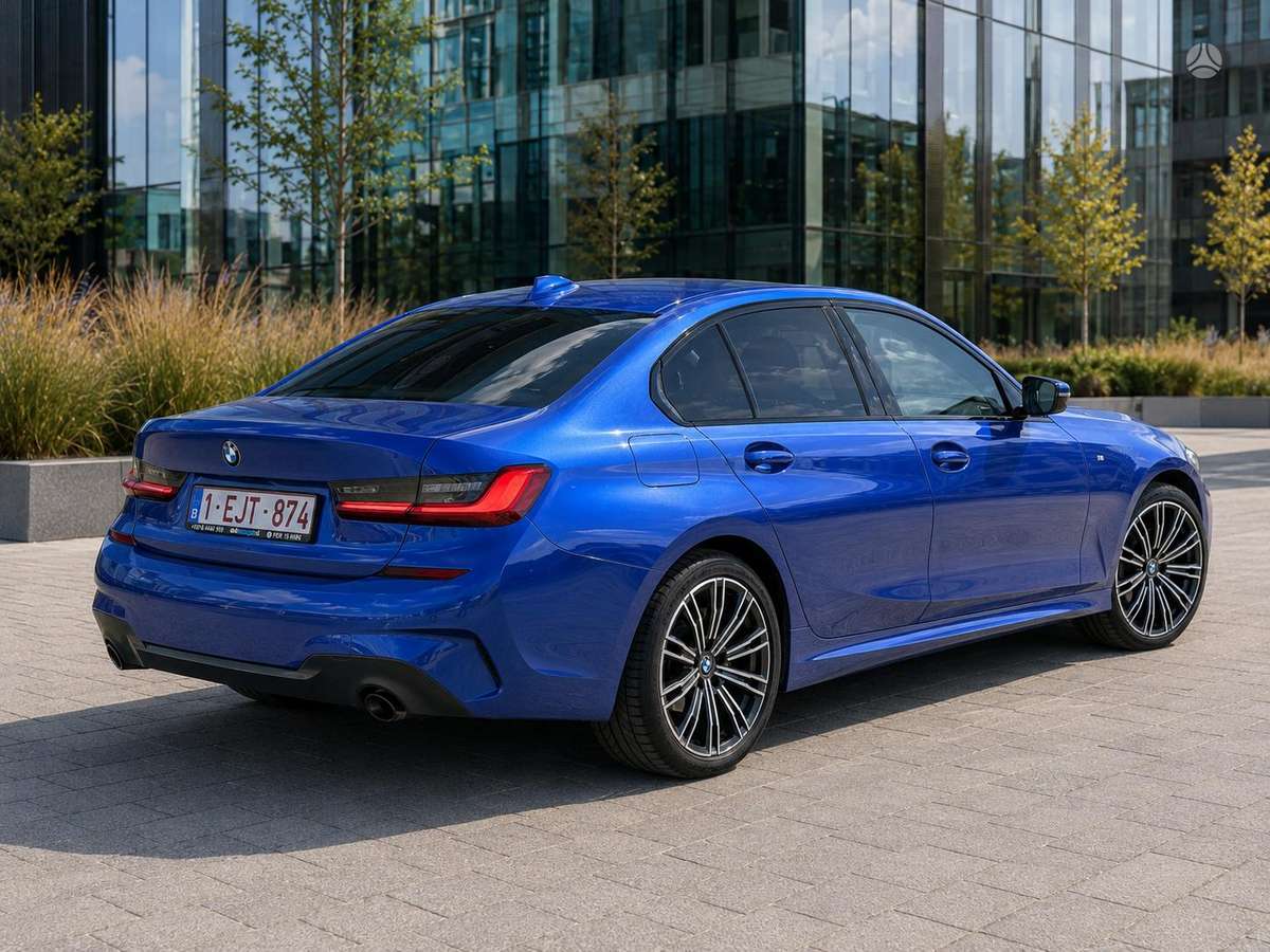 BMW 320, 2.0 l., Седан