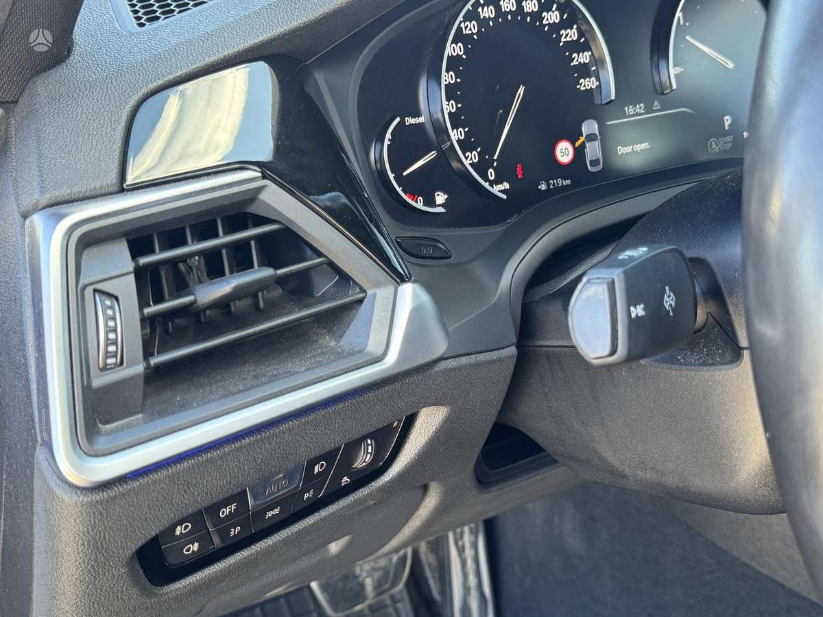 BMW 320, 2.0 l., Седан