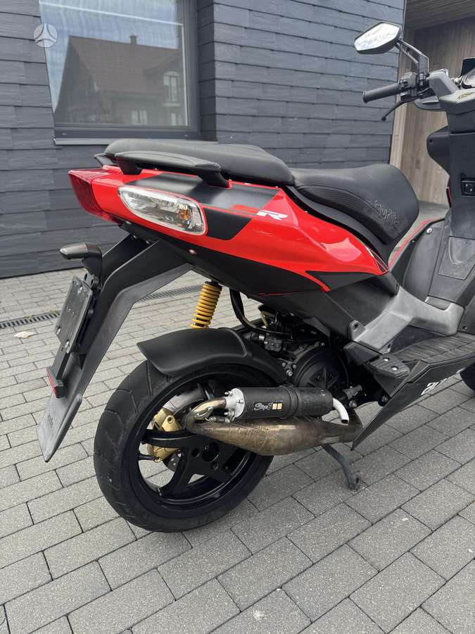 Aprilia SR 49cc, scooters / mopeds