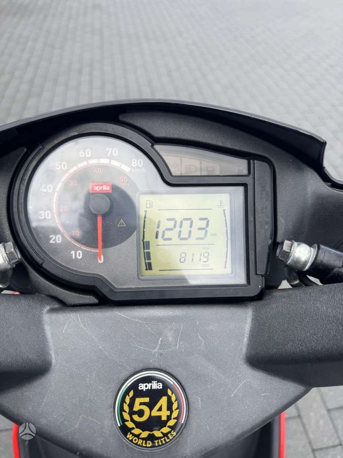 Aprilia SR 49cc, scooters / mopeds
