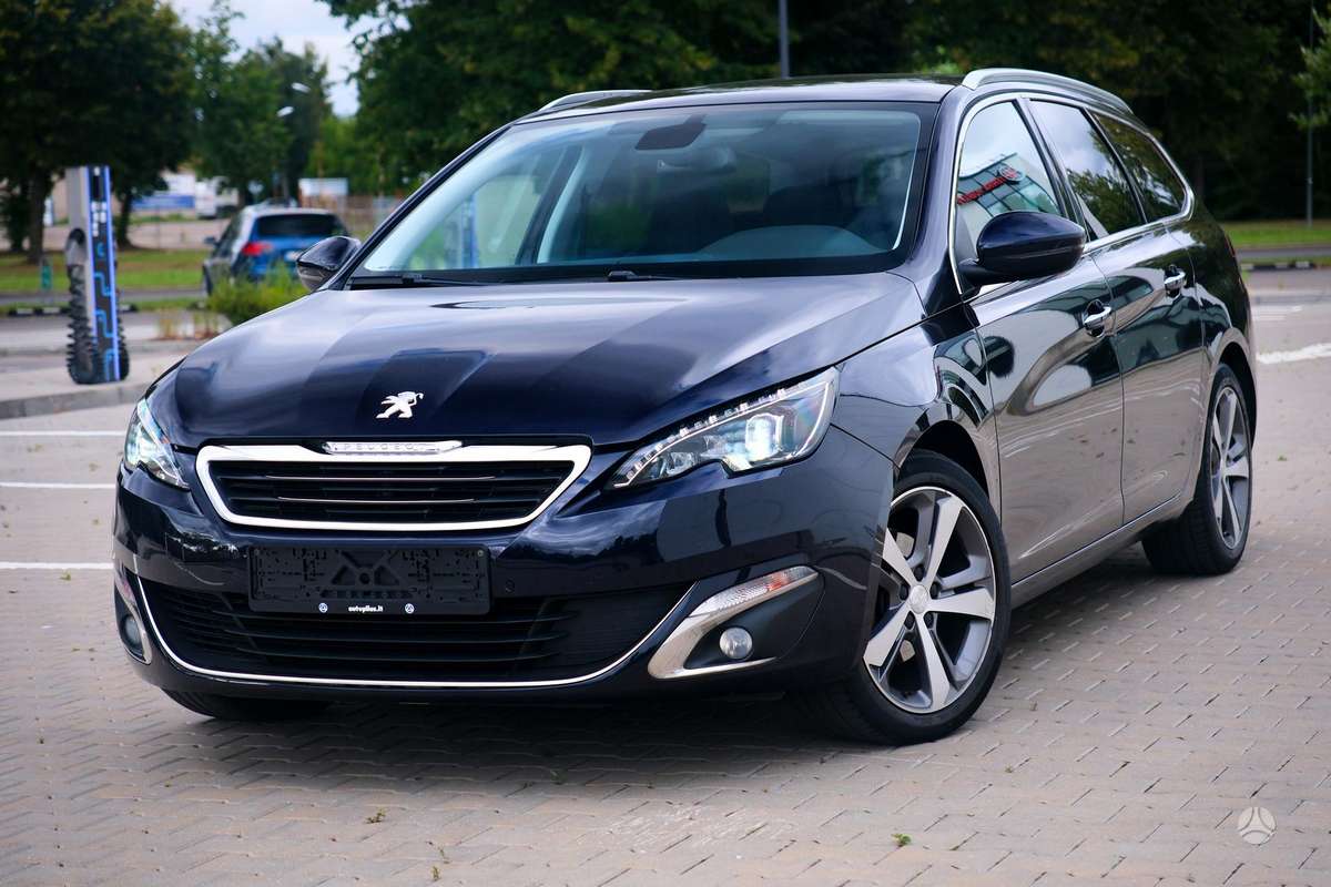 Peugeot 308, 1.2 l., Универсал