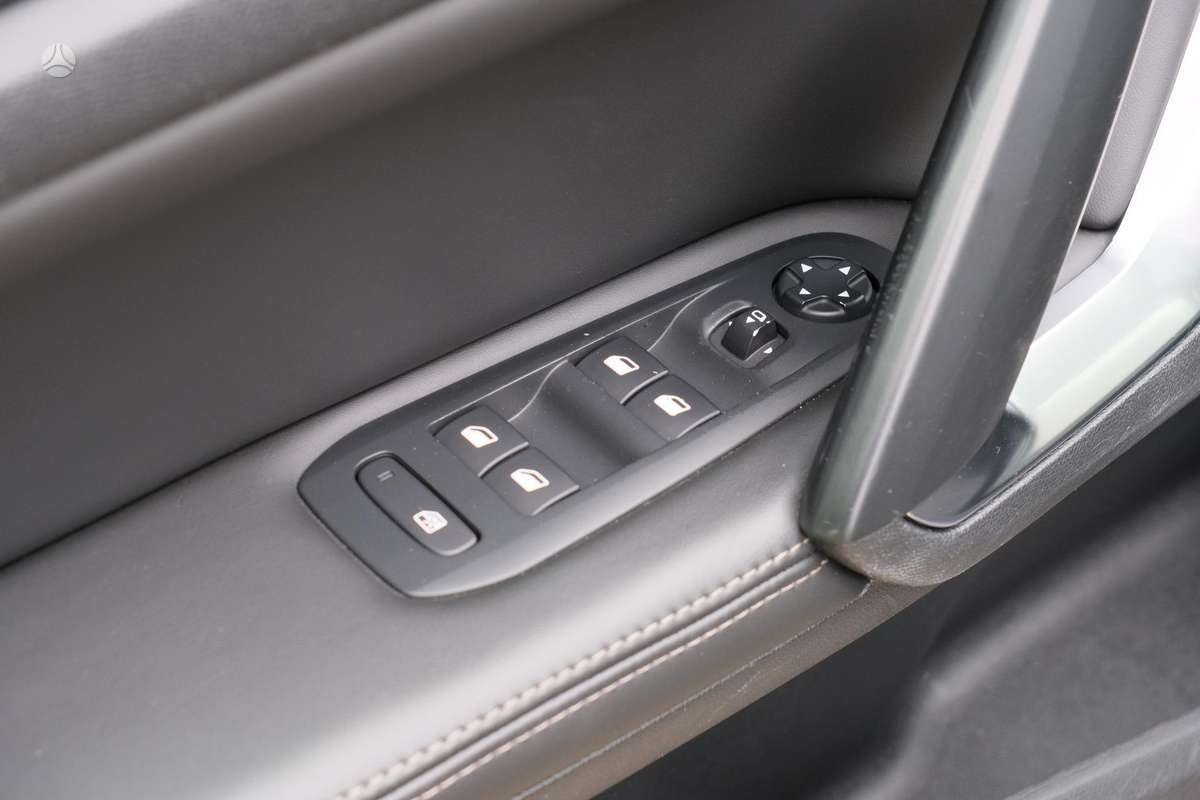 Peugeot 308, 1.2 l., Универсал