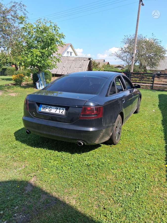 Audi A6, 2.0 l., Седан
