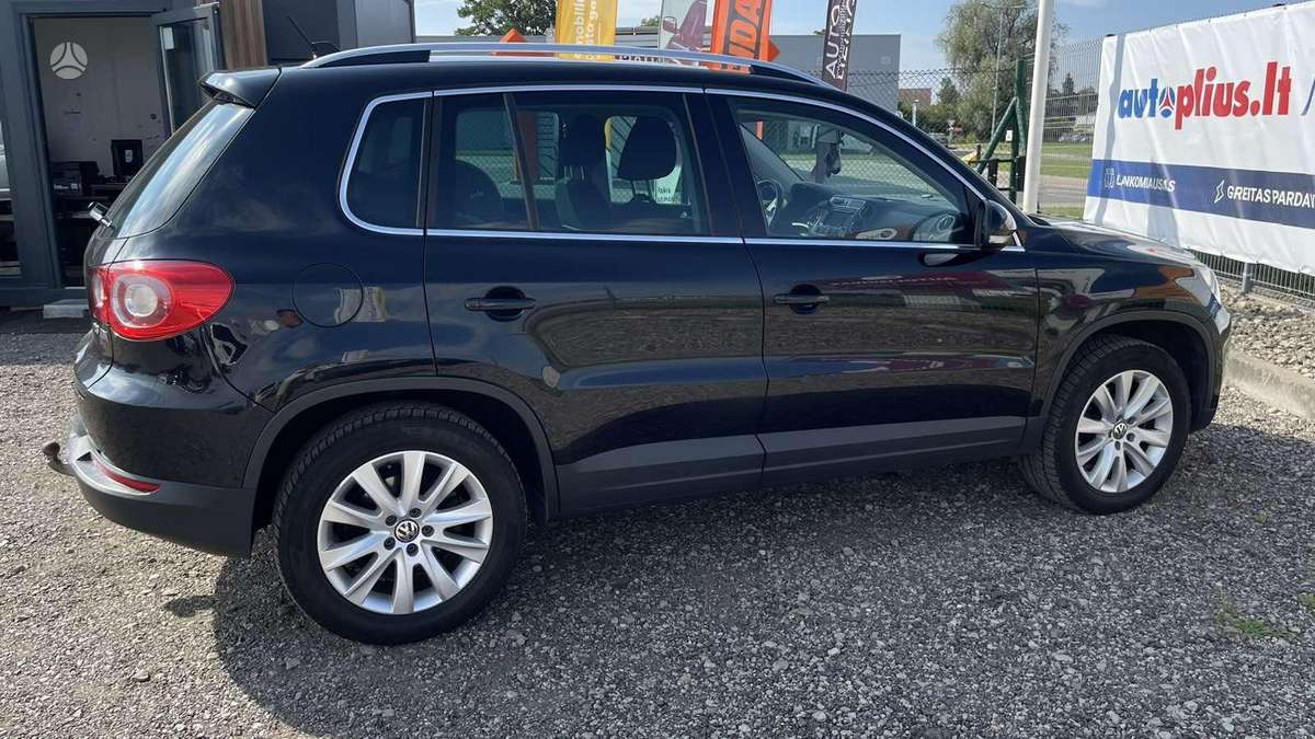 Volkswagen Tiguan - 7