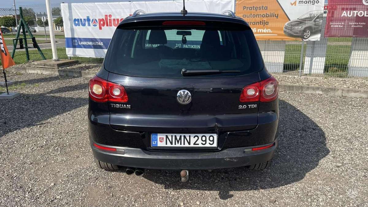 Volkswagen Tiguan - 9