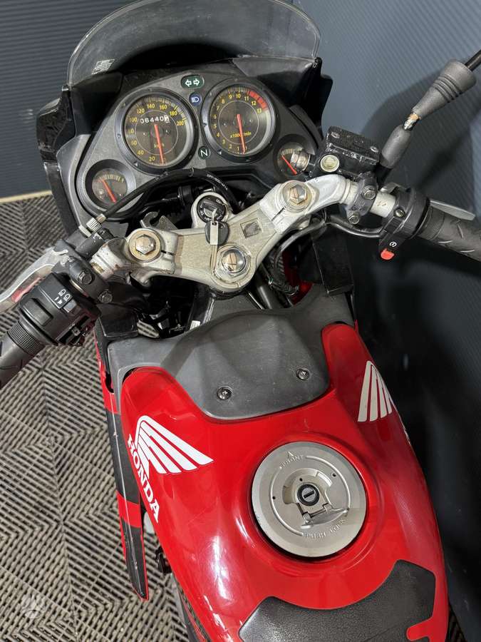 Honda CBR 125cc, street / classic