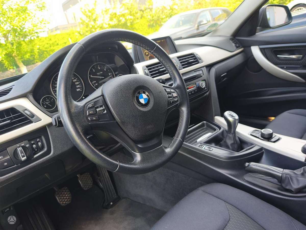 BMW 318, 2.0 l., Универсал