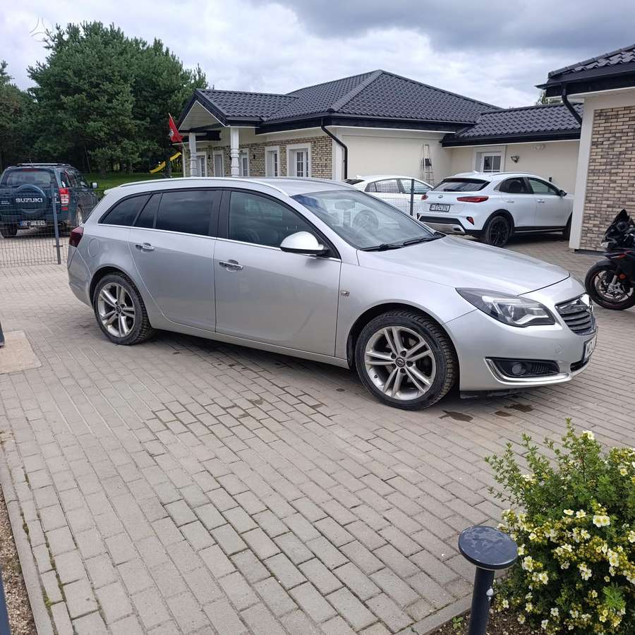 Opel Insignia, 2.0 l., Универсал