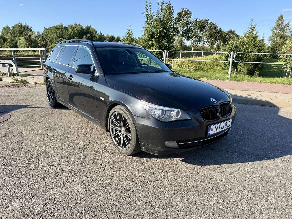 BMW 525, 3.0 l., Универсал