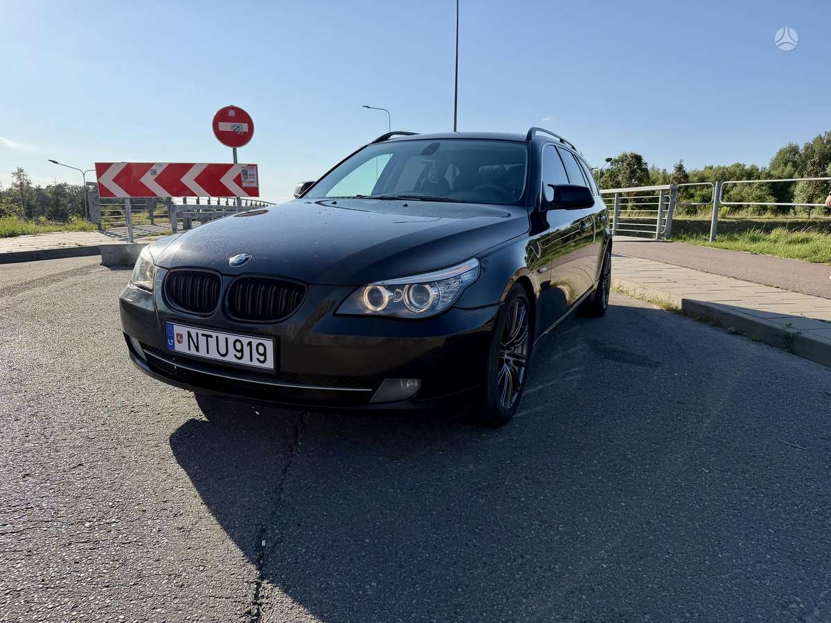 BMW 525, 3.0 l., Универсал
