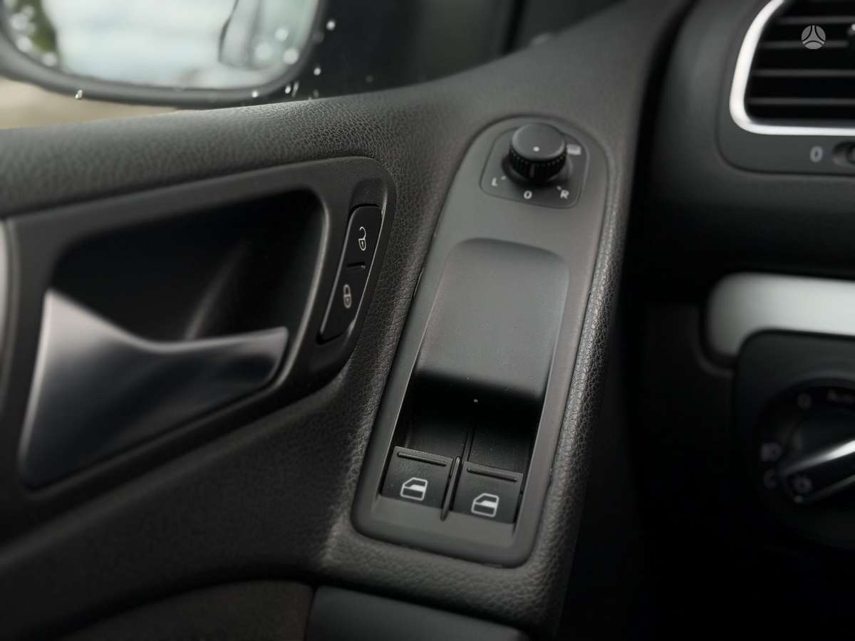 Volkswagen Golf, 1.2 l., hatchback