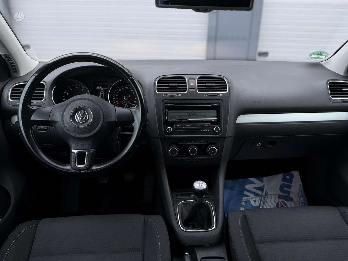 Volkswagen Golf, 1.2 l., hatchback