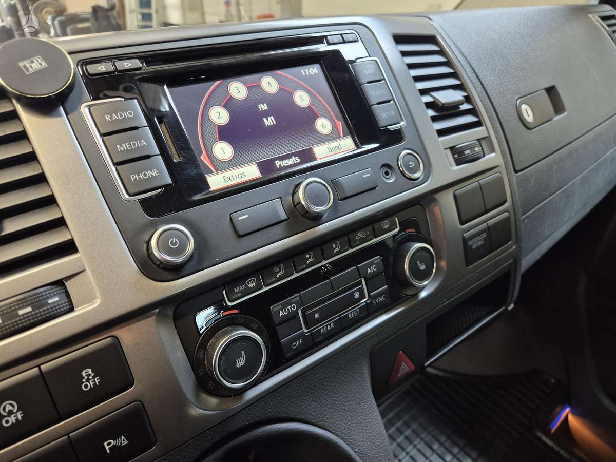 Volkswagen Multivan, 2.0 l., mpv / minivan