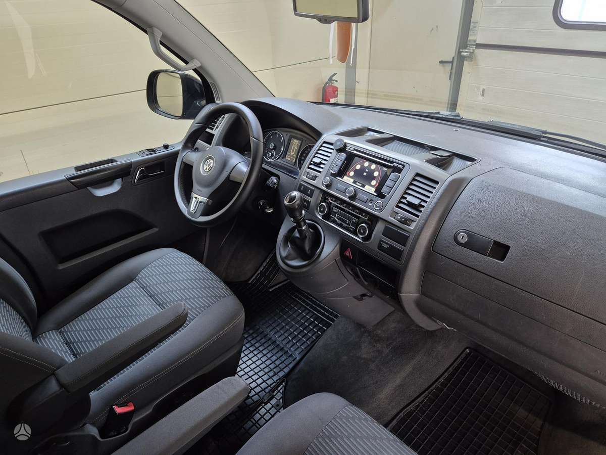 Volkswagen Multivan, 2.0 l., mpv / minivan