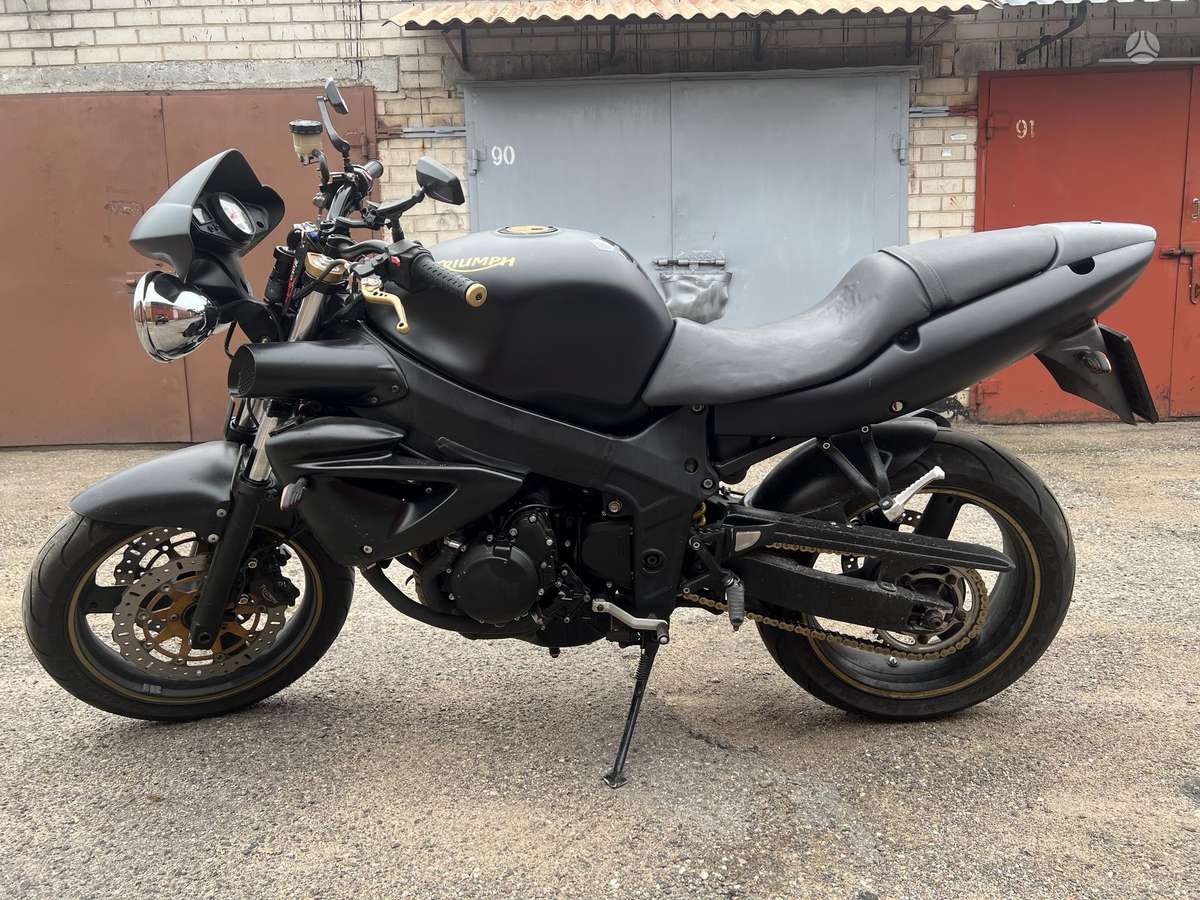 Triumph Speed Four 600cc, street / classic