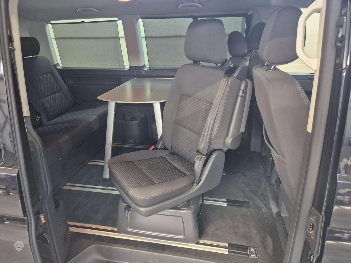 Volkswagen Multivan, 2.0 l., Минивэн