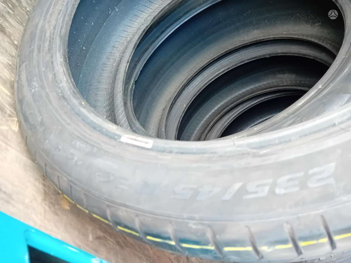 Pirelli, летние 235/45 R20