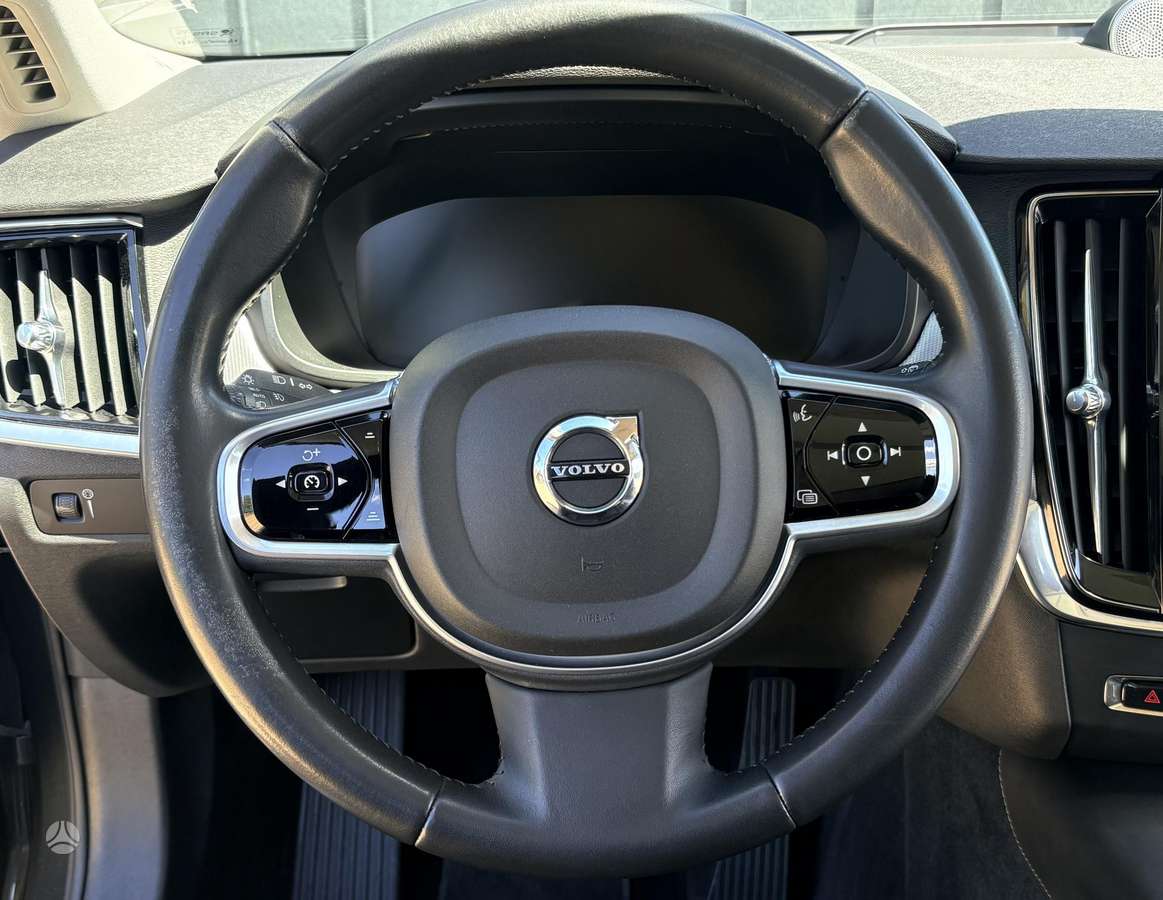 Volvo V90, 2.0 l., Универсал