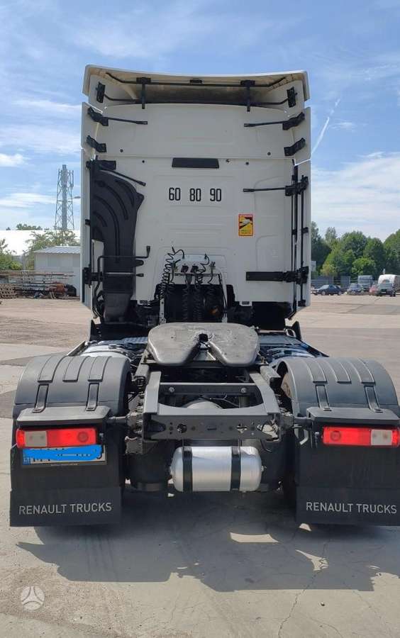 Renault T, double sleeper