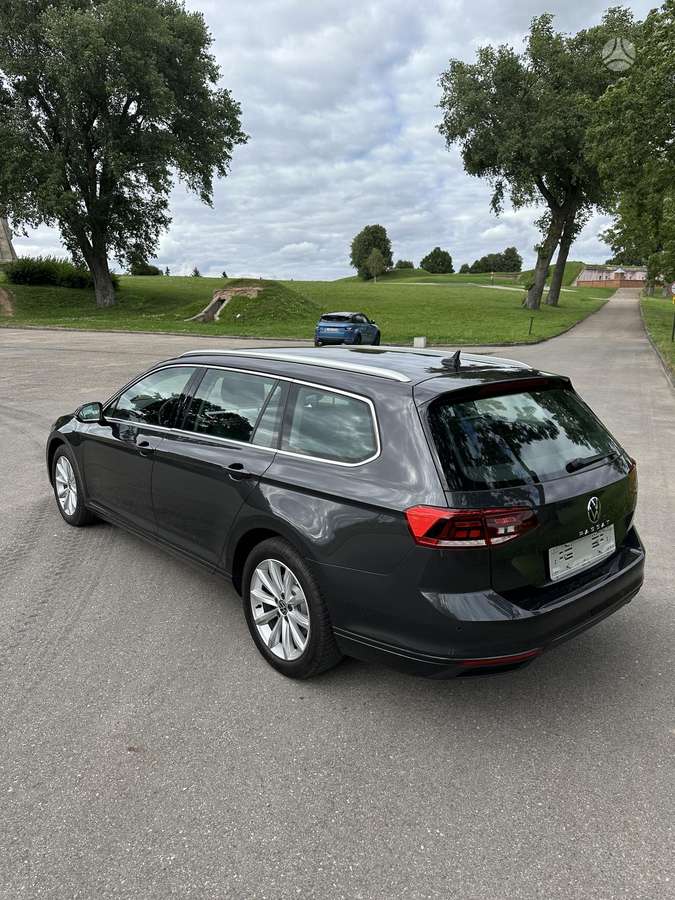 Volkswagen Passat - 7