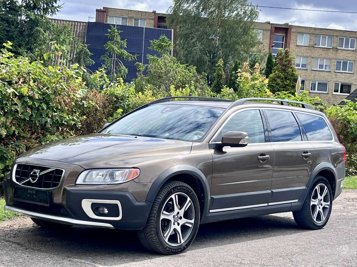 Volvo XC70, 2.4 l., Универсал
