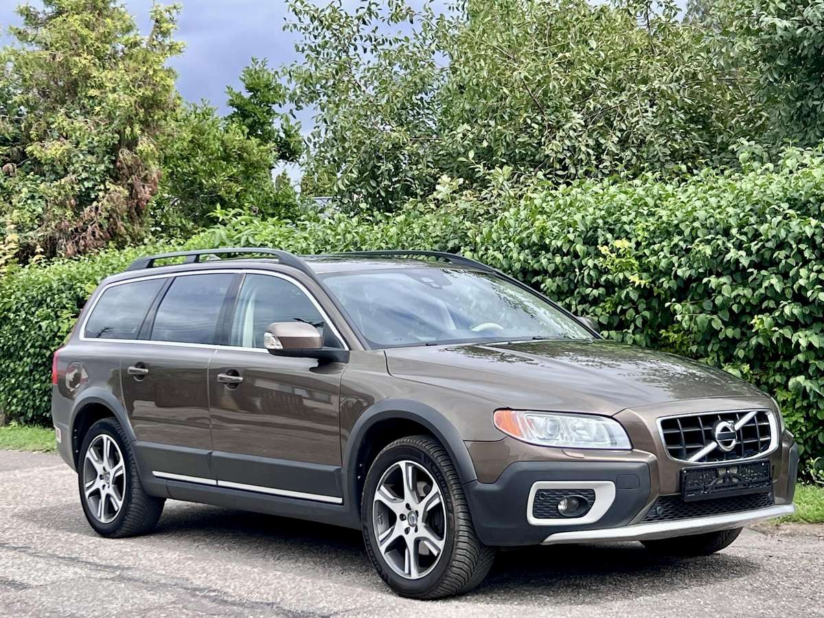 Volvo XC70, 2.4 l., Универсал